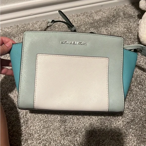 Michael Kors Women's Blue and White Bag - Picture 1 of 5